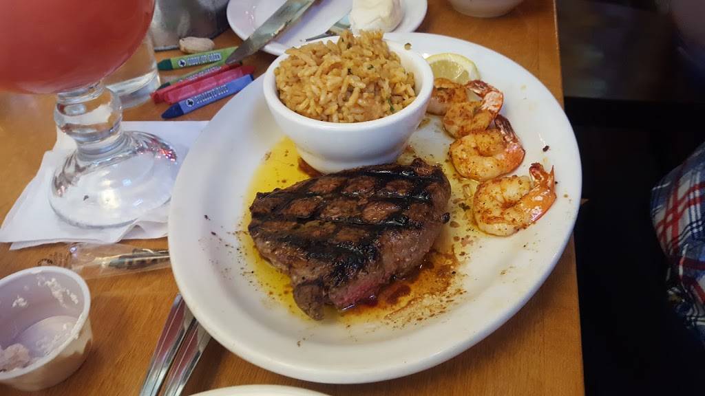 Texas Roadhouse | restaurant | 4511 Commercial Dr, New Hartford, NY 13413, USA | 3157362958 OR +1 315-736-2958