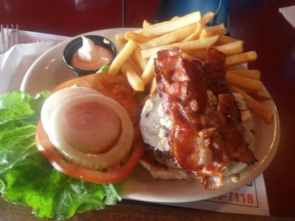 Doinos Pizzeria Bar & Grille | meal delivery | 2709 Harlem Rd, Cheektowaga, NY 14225, USA | 7168939229 OR +1 716-893-9229