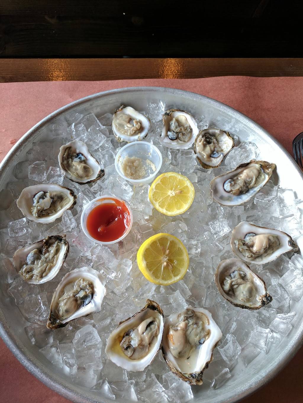 Urban Crawfish | restaurant | 670 Quince Orchard Rd, Gaithersburg, MD 20878, USA | 2404745302 OR +1 240-474-5302