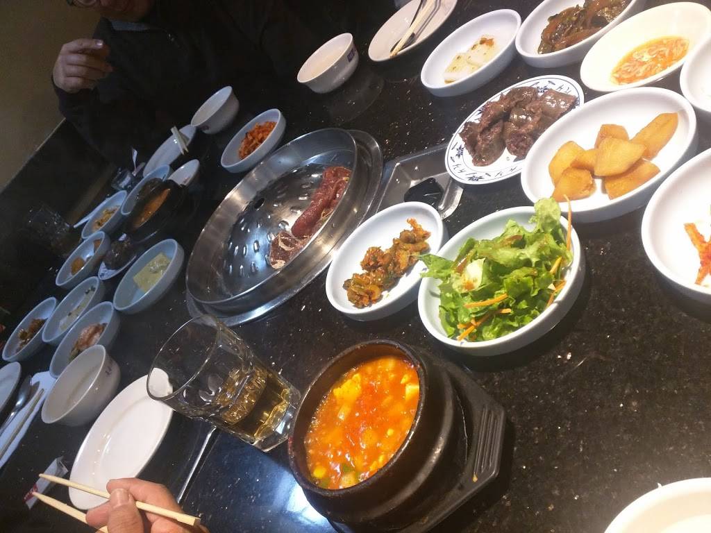 Hwa Gae Jang Tuh (HGJT) 화개장터 | meal takeaway | 2104 Veirs Mill Rd, Rockville, MD 20851, USA | 3013406880 OR +1 301-340-6880