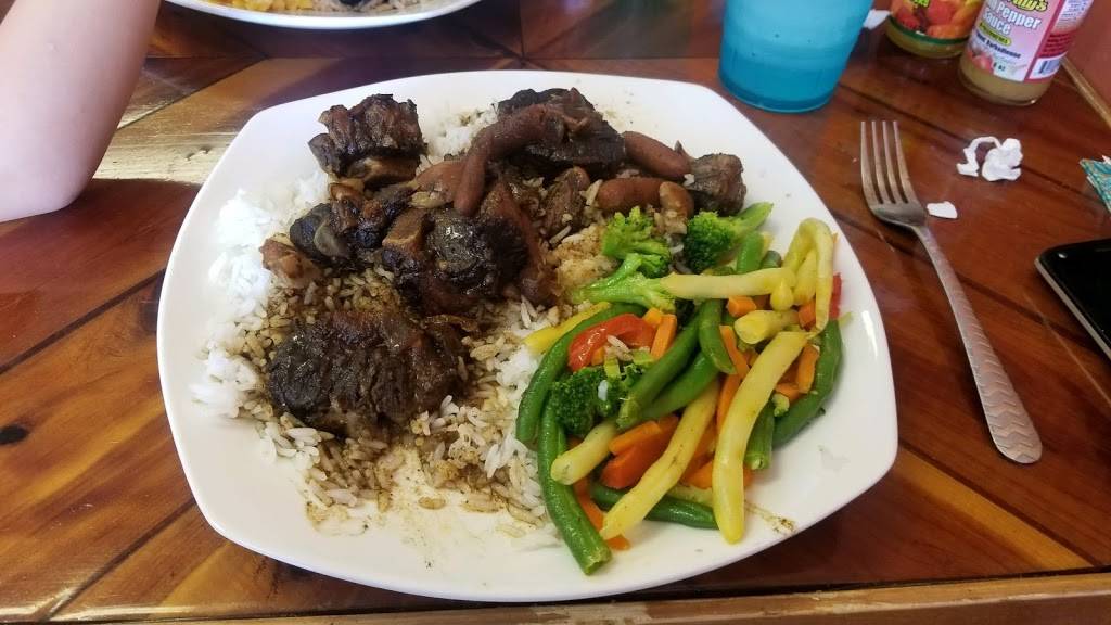 Mamees Kitchen | restaurant | 16583 US-280, Smiths Station, AL 36877, USA | 3344808805 OR +1 334-480-8805