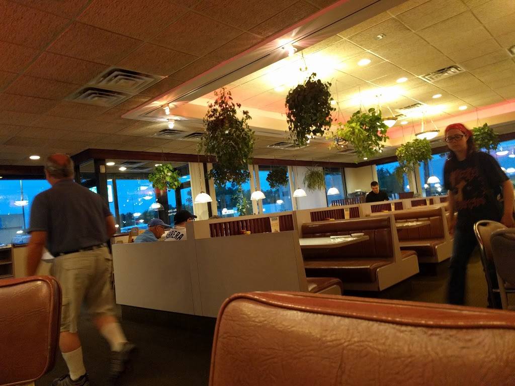 Avenue | restaurant | 31253 Woodward Ave, Royal Oak, MI 48073, USA | 2485494130 OR +1 248-549-4130