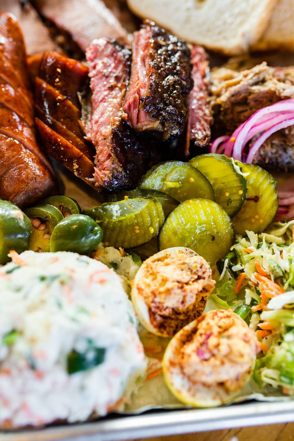 Juicy Pig Barbecue | restaurant | 708 N Locust St, Denton, TX 76201, USA | 9403870708 OR +1 940-387-0708
