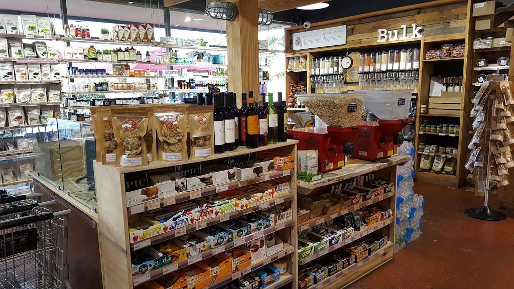 Living Green Fresh Market | cafe | 1305 E Commercial Blvd, Oakland Park, FL 33334, USA | 9547719770 OR +1 954-771-9770