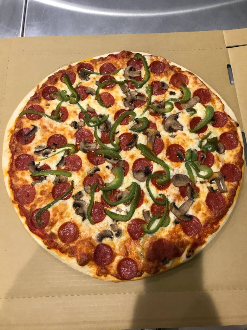 Malitos Pizza | restaurant | 105 S Taylor St, Marengo, IL 60152, USA | 8155961333 OR +1 815-596-1333