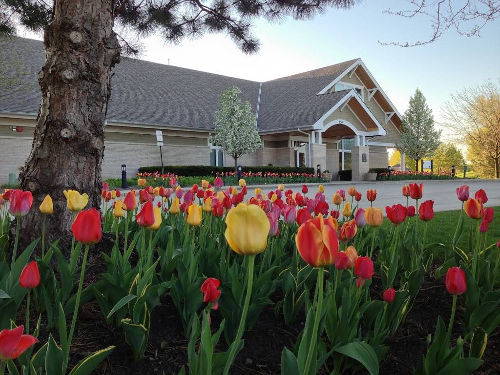 White Deer Run Golf Club | restaurant | 250 W Greggs Pkwy, Vernon Hills, IL 60061, USA | 8476806100 OR +1 847-680-6100