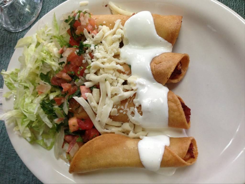 Taqueria El Fogon | restaurant | 1050 Flushing Ave, Brooklyn, NY 11237, USA | 7184977445 OR +1 718-497-7445