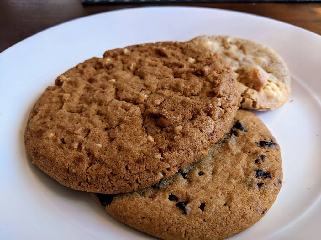 Apron | restaurant | 2 Porsche Dr, Atlanta, GA 30354, USA | 4704663330 OR +1 470-466-3330