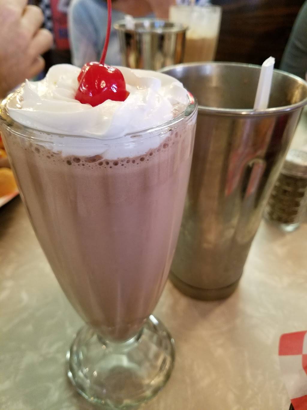 Rock-A-Billy Diner | cafe | 6807 S York Hwy, Clarkrange, TN 38553, USA | 9318633880 OR +1 931-863-3880