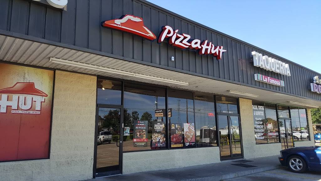 Pizza Hut | restaurant | 2800 W Main St Suite C, League City, TX 77573, USA | 2813388707 OR +1 281-338-8707