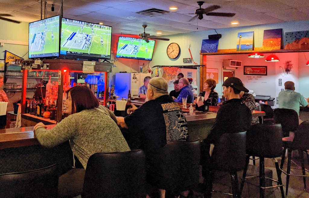 High Seas Lounge | restaurant | 7000 FL-544, Winter Haven, FL 33881, USA | 8632992233 OR +1 863-299-2233