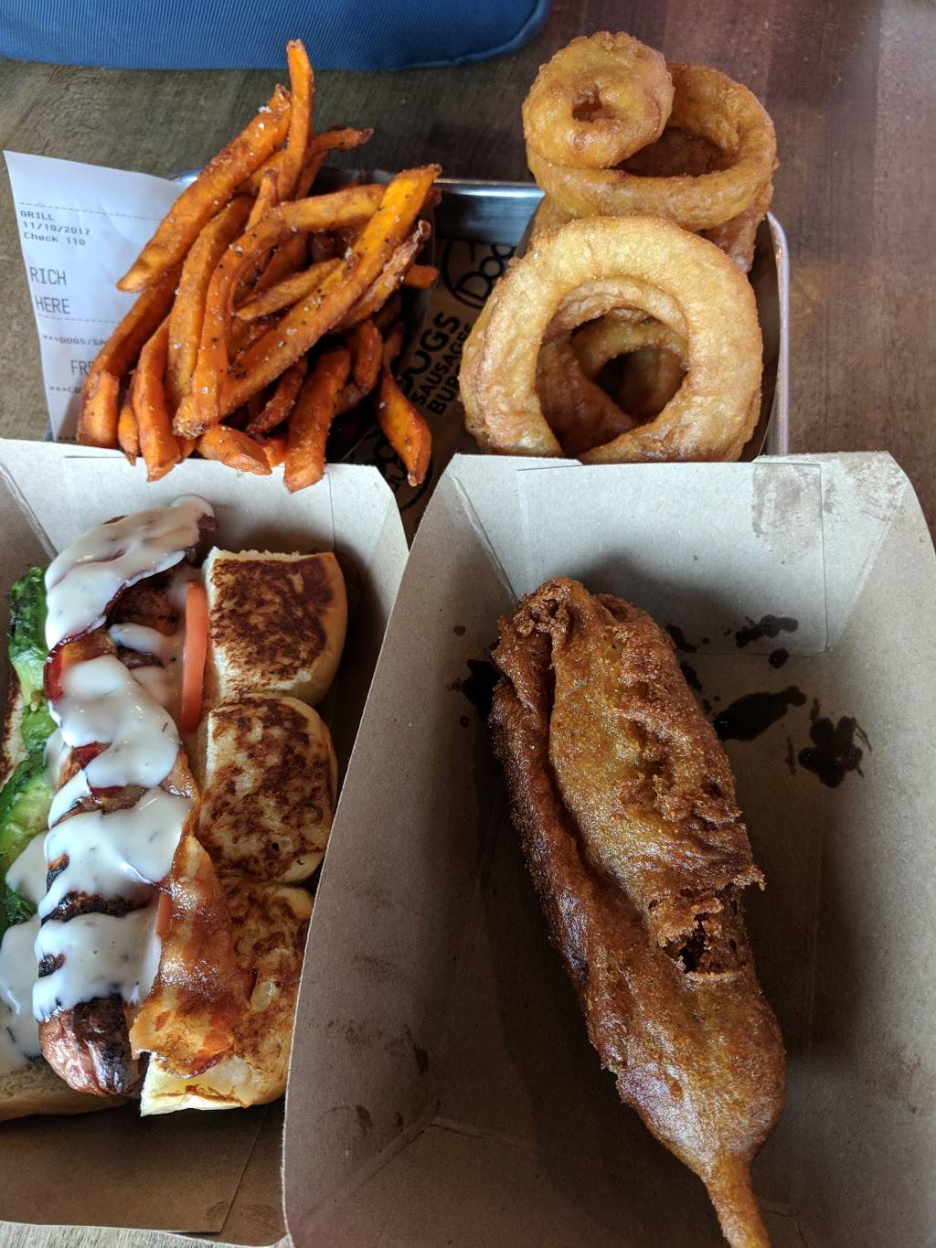 Dog Haus Centennial | restaurant | 12023 E Arapahoe Rd, Centennial, CO 80112, USA | 7203300823 OR +1 720-330-0823