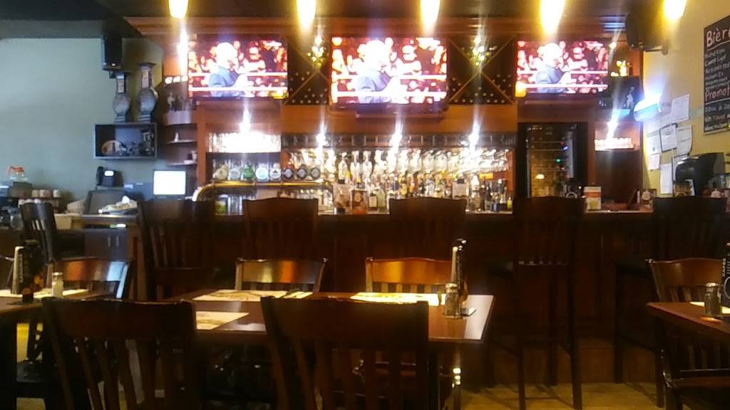 Toujours Mikes | restaurant | 7900 Boulevard Henri-Bourassa, Québec, QC G1H 3G3, Canada | 4186283030 OR +1 418-628-3030