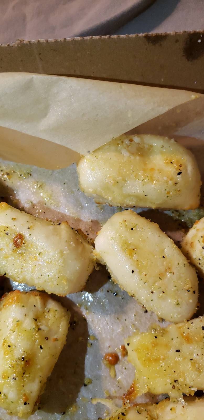 Dominos | meal delivery | 145 Sandwich St S, Amherstburg, ON N9V 1Z9, Canada | 5197368655 OR +1 519-736-8655