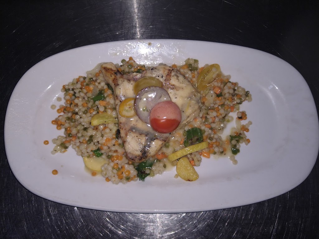 Sea & Smoke Mesquite Seafood Grill | restaurant | 2475 W Queen Creek Rd UNIT 4, Chandler, AZ 85248, USA | 4805347621 OR +1 480-534-7621