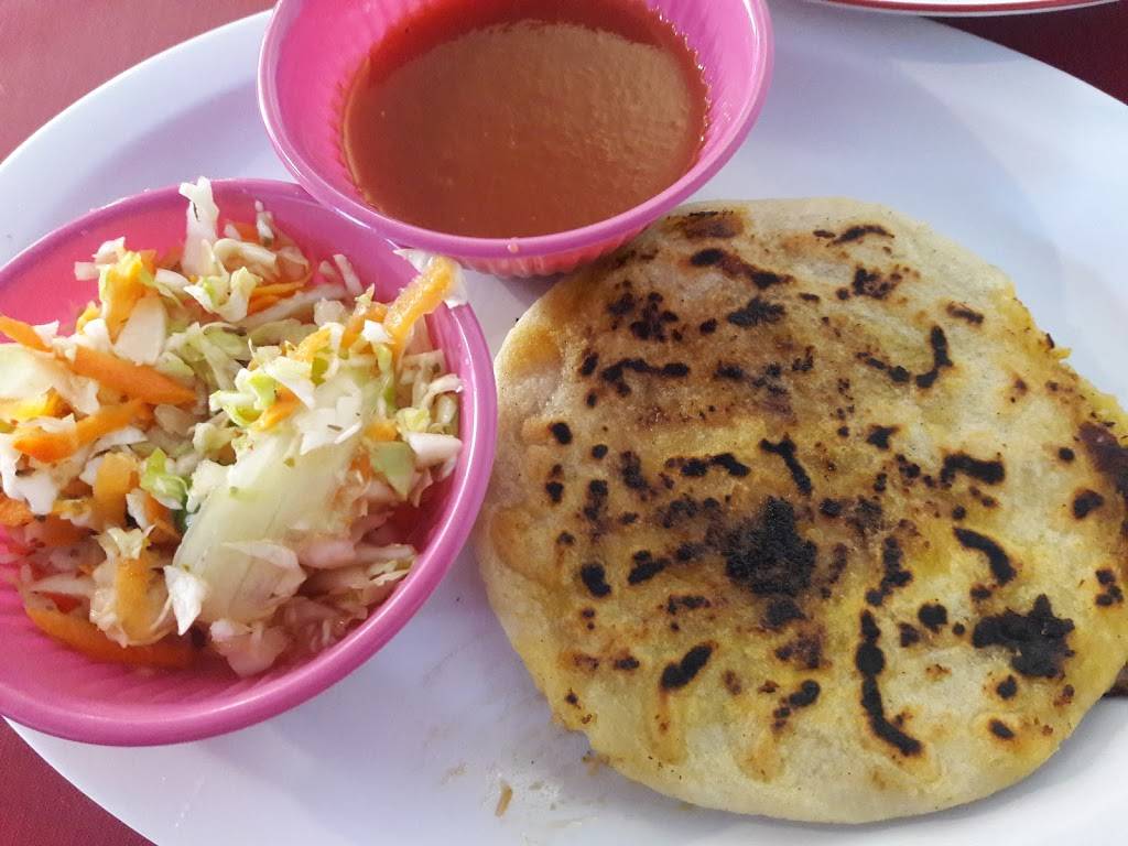 Restaurant Salvadoreno Los Platanares | restaurant | 32681 Mission Blvd, Hayward, CA 94544, USA | 5104776833 OR +1 510-477-6833