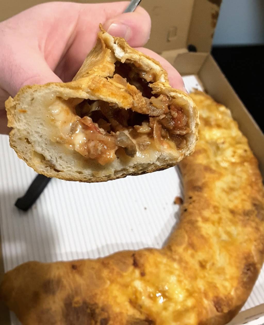 New Wayne Pizza | restaurant | 109 S Wayne Ave, Wayne, PA 19087, USA | 6106882301 OR +1 610-688-2301