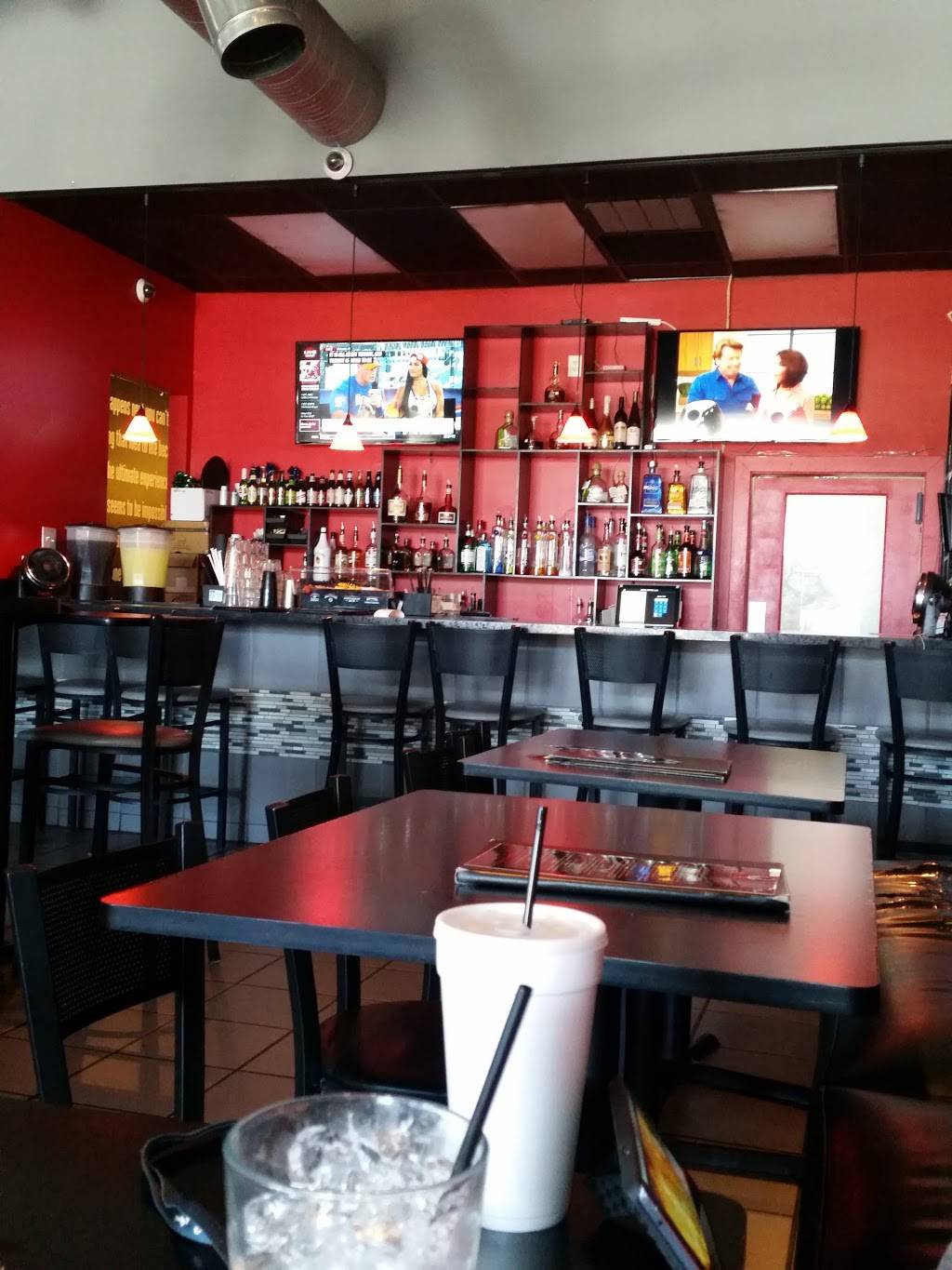 Wing Bistro Chicken and Waffles | restaurant | 2274 Executive Dr, Hampton, VA 23666, USA | 7578269464 OR +1 757-826-9464