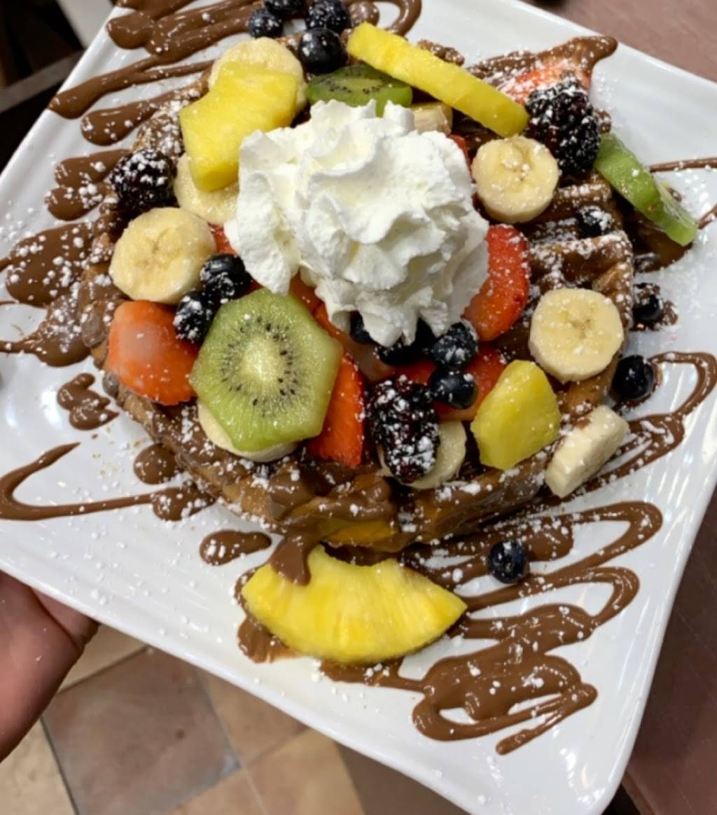 Choco Fruit - Orange, CA | restaurant | 1500 E Village Way #2229, Orange, CA 92865, USA | 7149419328 OR +1 714-941-9328