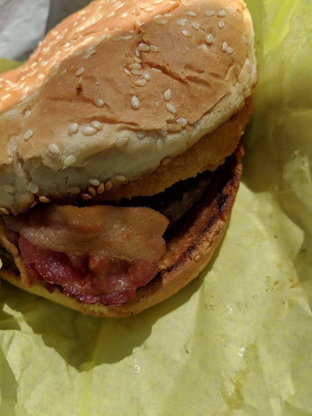 Golden Eagle Burger Place | restaurant | 16701 S Vermont Ave, Gardena, CA 90247, USA | 3103236862 OR +1 310-323-6862