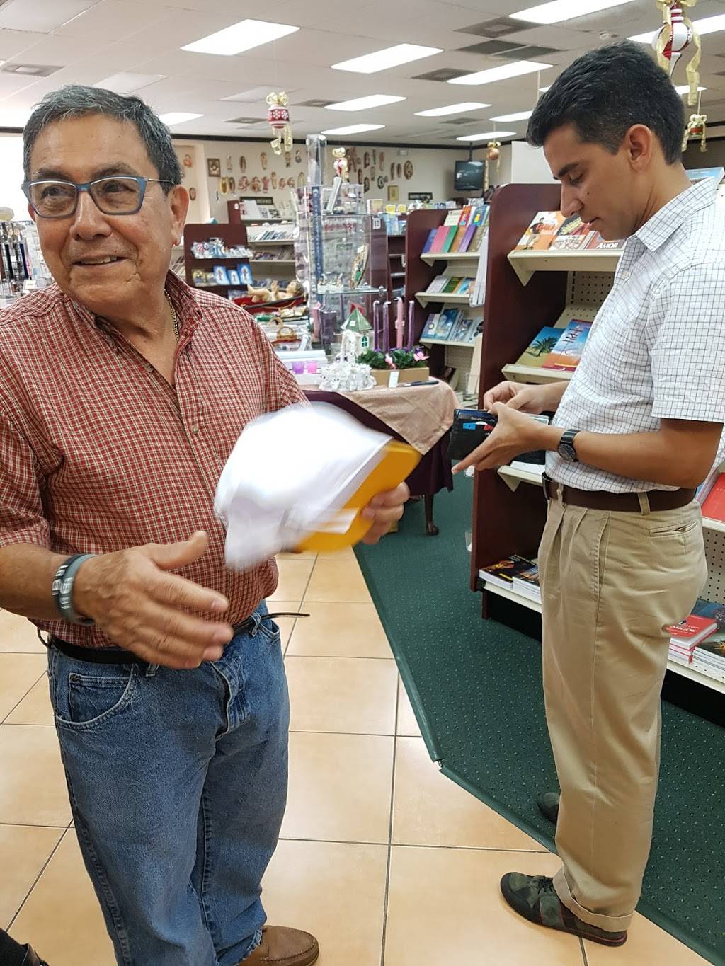 Sabor de Cuba Restaurant | restaurant | 11710 NW South River Dr, Medley, FL 33178, USA | 3054569946 OR +1 305-456-9946