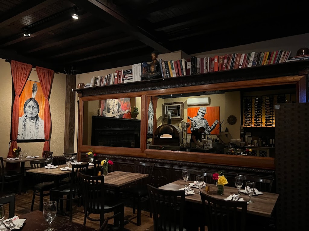 The Onion Tree | restaurant | 242 Sea Cliff Ave, Sea Cliff, NY 11579, USA | 5169165353 OR +1 516-916-5353