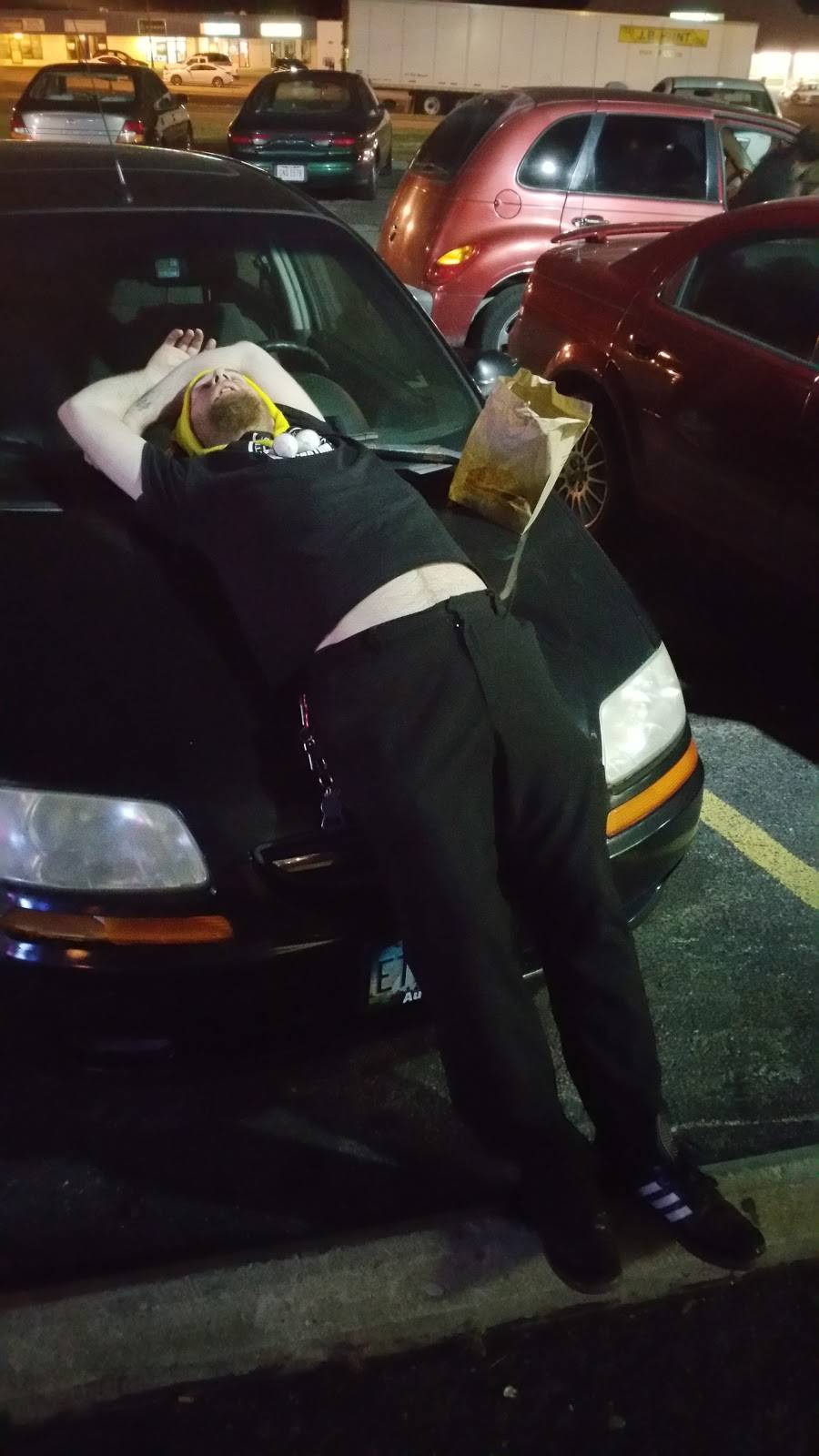 Pizza Chef Gourmet Pizza | restaurant | 1487 Millville Ave, Hamilton, OH 45013, USA | 5138879000 OR +1 513-887-9000