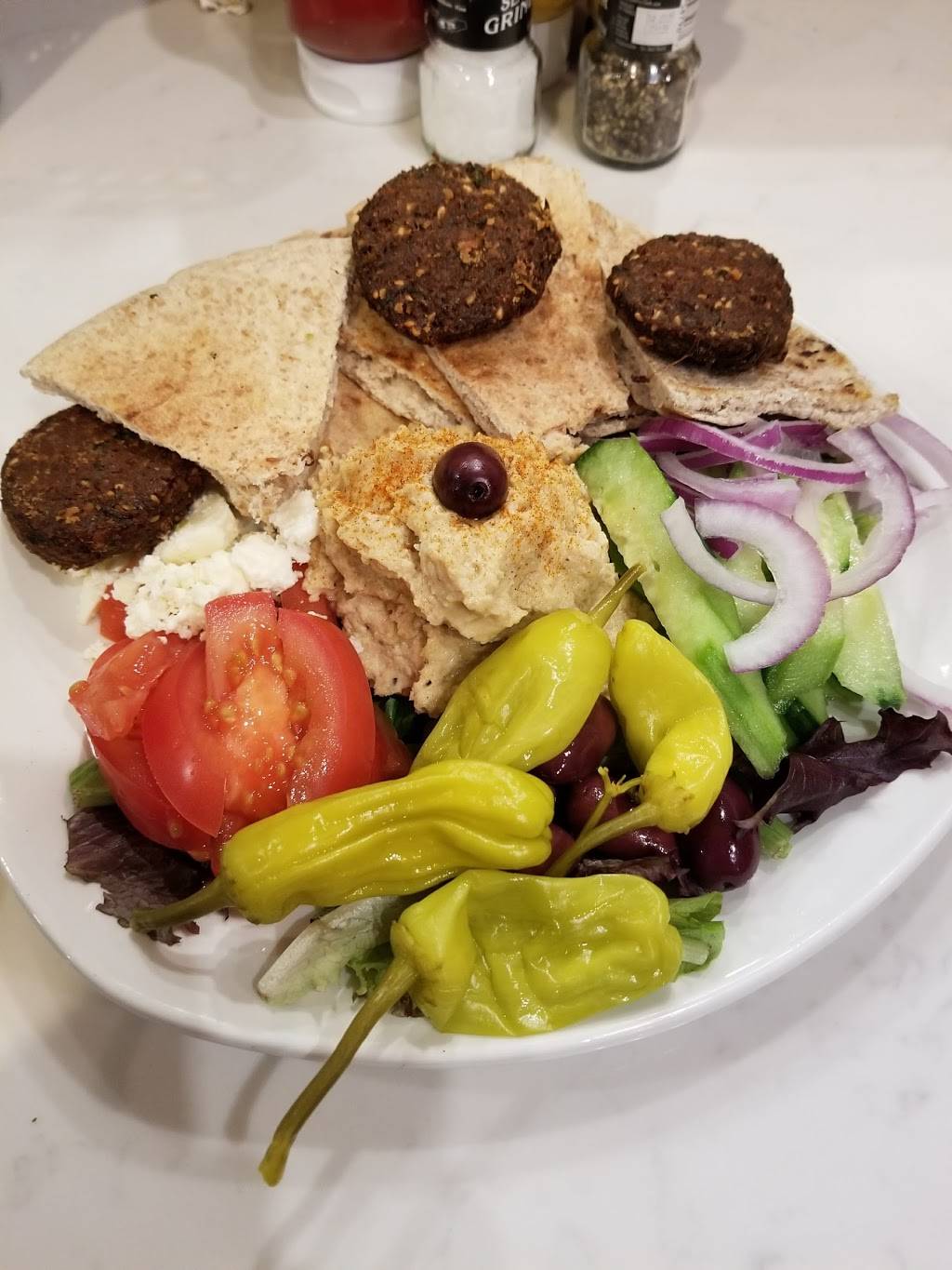 Barneys Gourmet Hamburgers | restaurant | 4162 Piedmont Ave, Oakland, CA 94611, USA | 5106557180 OR +1 510-655-7180