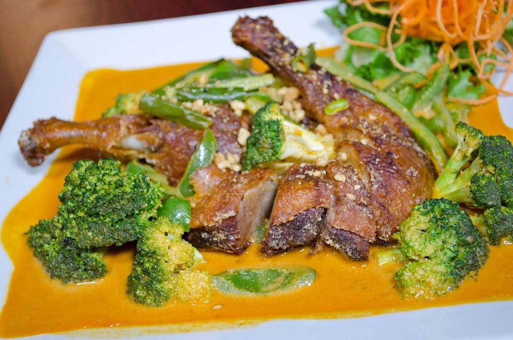 Nana Sushi-Thai | restaurant | 6512 FL-7, Coconut Creek, FL 33073, USA | 9547255400 OR +1 954-725-5400