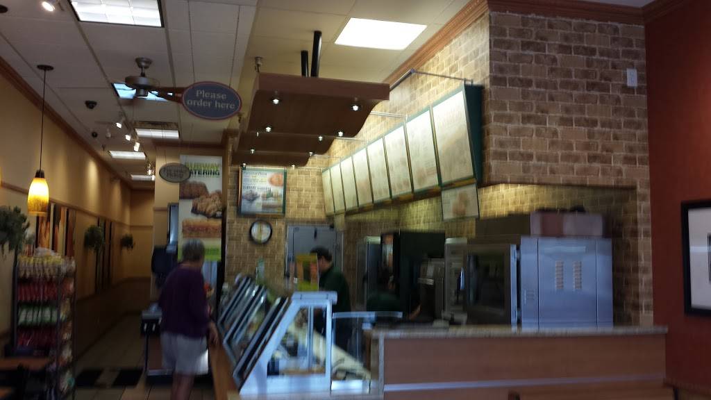 Subway Restaurants | restaurant | 3302 S Chicago Rd, South Chicago Heights, IL 60411, USA | 7087556342 OR +1 708-755-6342