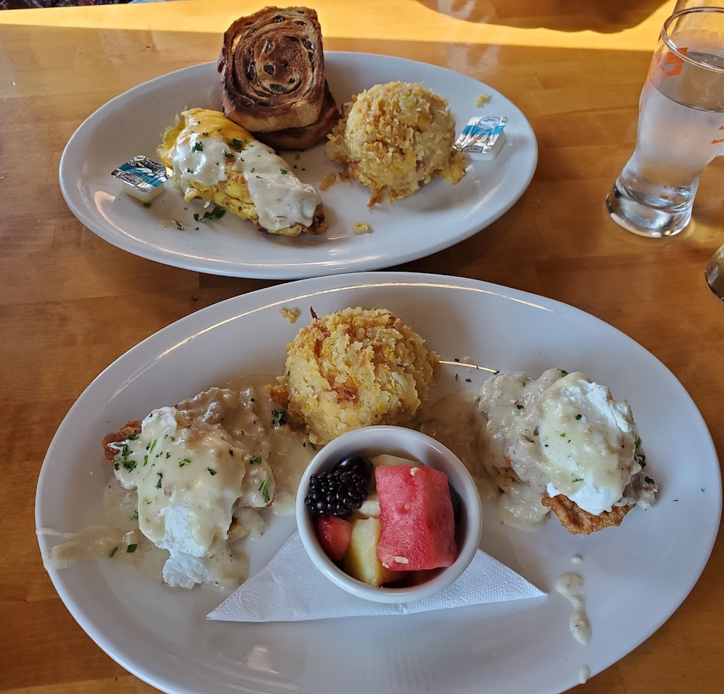 The Roost | Nora | restaurant | 1435 E 86th St Suite B, Indianapolis, IN 46240, USA | 3177351293 OR +1 317-735-1293