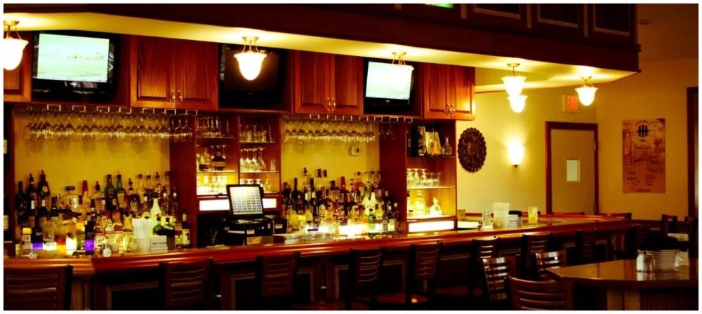 Ives Hill Country Club | restaurant | 465 W Flower Ave, Watertown, NY 13601, USA | 3157754837 OR +1 315-775-4837