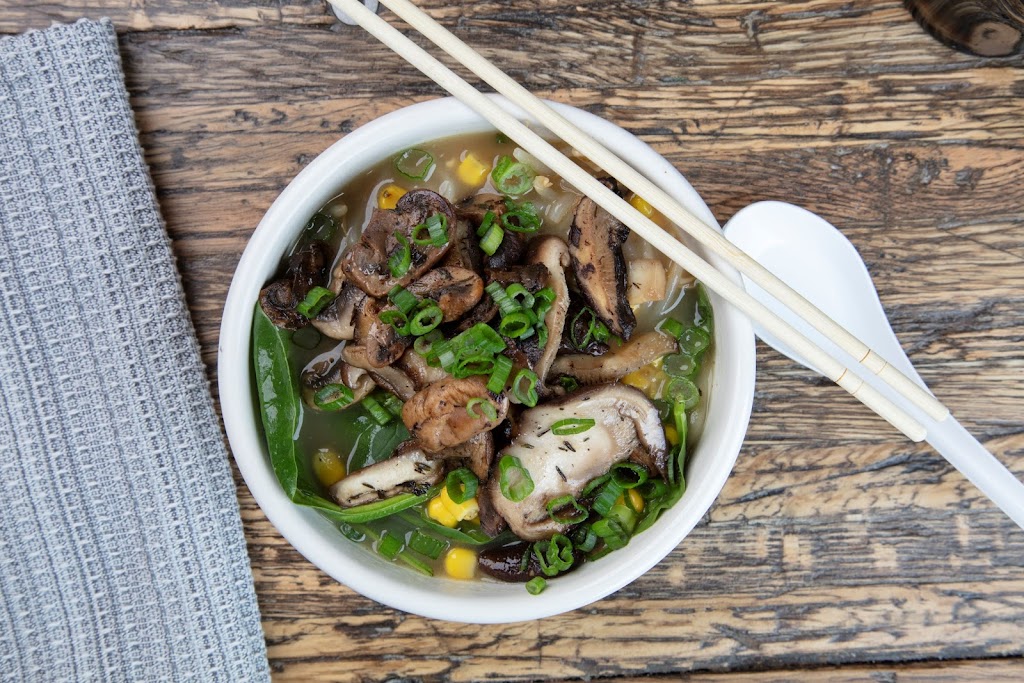 Smoke House BBQ & Ramen | restaurant | 660 Peterson Rd, Colorado Springs, CO 80915, USA | 7196598300 OR +1 719-659-8300