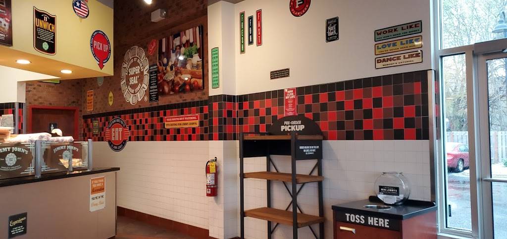 Jimmy Johns | meal delivery | 5075 S 76th St, Greenfield, WI 53220, USA | 4143258000 OR +1 414-325-8000