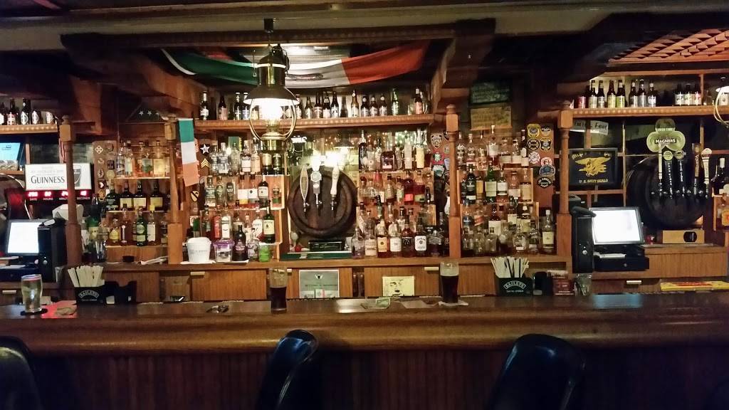 McGuinness Irish Pub | restaurant | 201 S Walnut St, Appleton, WI 54911, USA | 9208307616 OR +1 920-830-7616