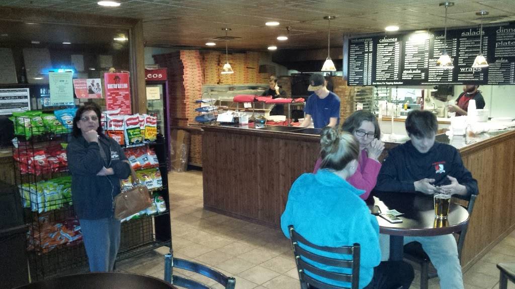 DeLeos Pizza | restaurant | 117 E Main St, Merrimac, MA 01860, USA | 9783464005 OR +1 978-346-4005