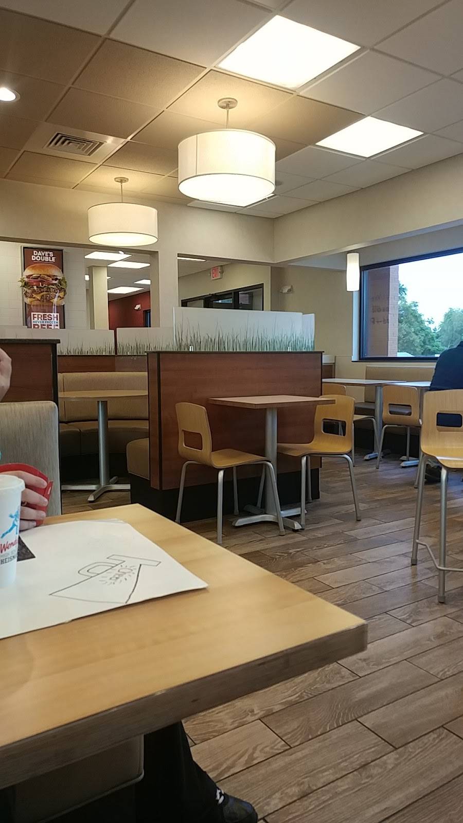 Wendys | restaurant | 3420 Central Ave, Lake Station, IN 46405, USA | 2199625523 OR +1 219-962-5523