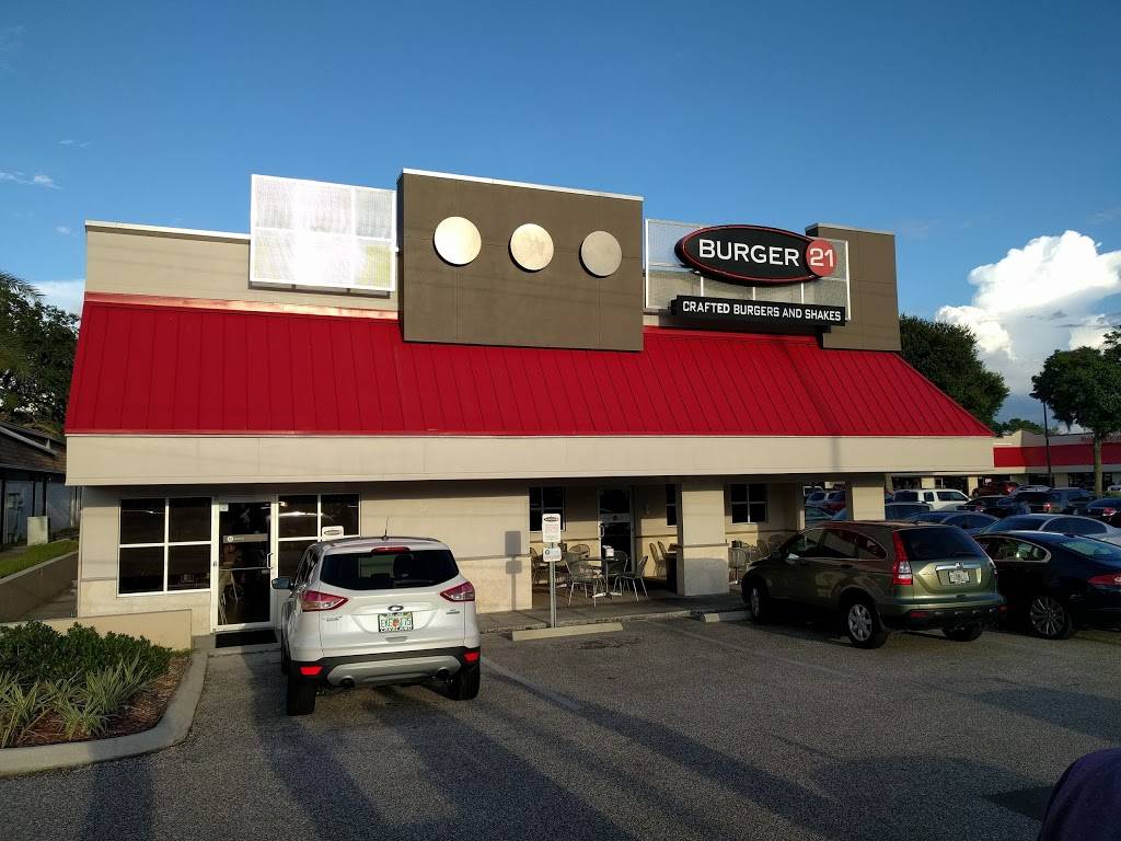 Burger 21 Carrollwood | restaurant | 11777 Dale Mabry Hwy, Tampa, FL 33618, USA | 8134053595 OR +1 813-405-3595