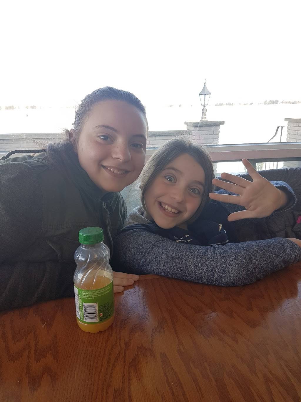 Skyway Cafe And Catering | restaurant | 110 Aviation Ave, Brantford, ON N3T 5L7, Canada | 5197597779 OR +1 519-759-7779