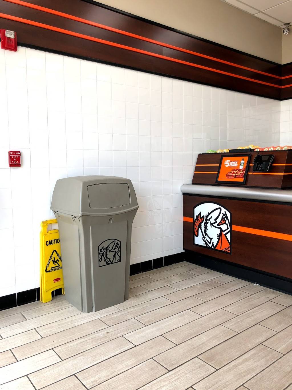 Little Caesars Pizza | meal takeaway | 327 Randall Rd, Lake in the Hills, IL 60156, USA | 8474588803 OR +1 847-458-8803