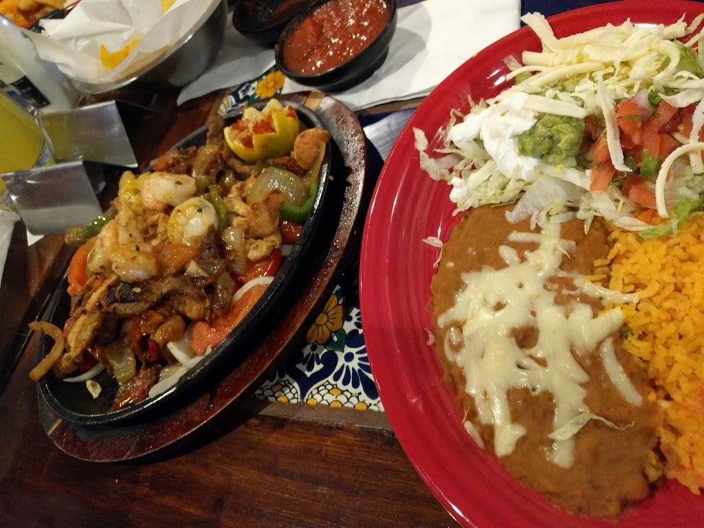 Los Cocos Mexican Restaurant | restaurant | 1335 N Tyler Rd, Wichita, KS 67212, USA | 3167226267 OR +1 316-722-6267