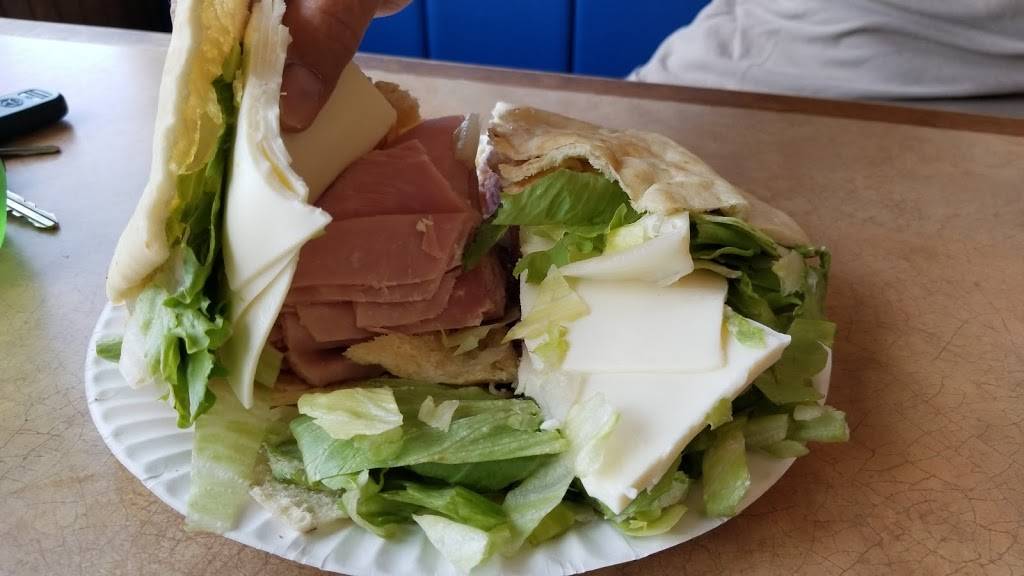 Blue House Family Pizza | meal takeaway | 3 Hampshire St, Salem, NH 03079, USA | 6038901131 OR +1 603-890-1131