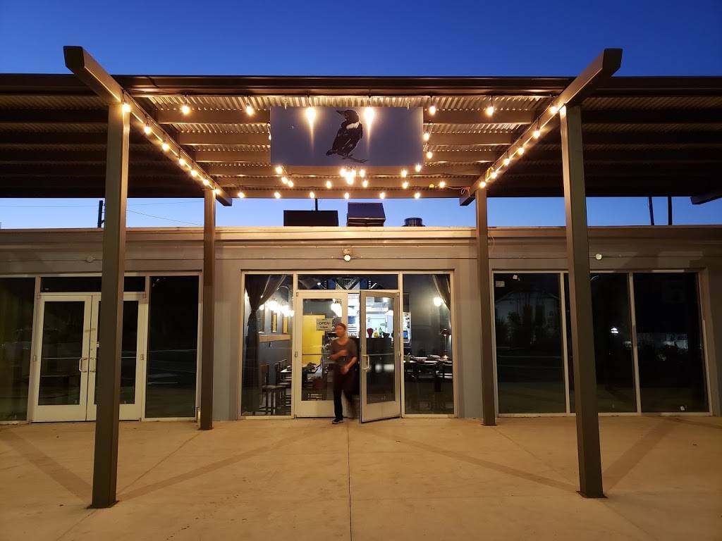 The Magpie | restaurant | 1602 E Houston St Suite 106, San Antonio, TX 78202, USA | 2103891584 OR +1 210-389-1584