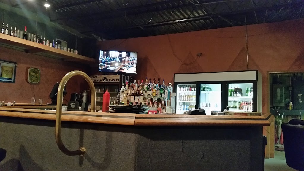 Bennys | restaurant | 200 Main Ave, Lemmon, SD 57638, USA | 6053747257 OR +1 605-374-7257