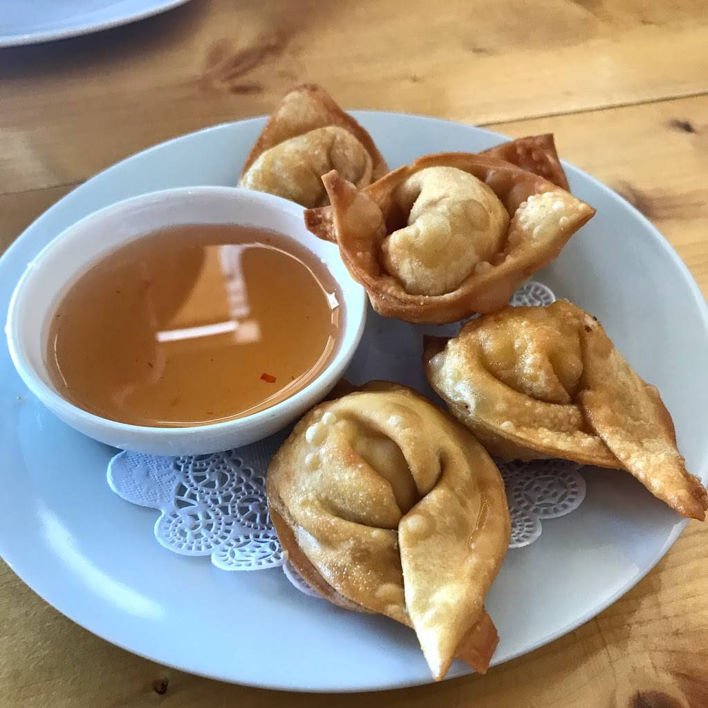 Tuk Tuk Thai Fusion Restaurant | restaurant | 10471 Gibsonton Dr, Riverview, FL 33578, USA | 8134426557 OR +1 813-442-6557