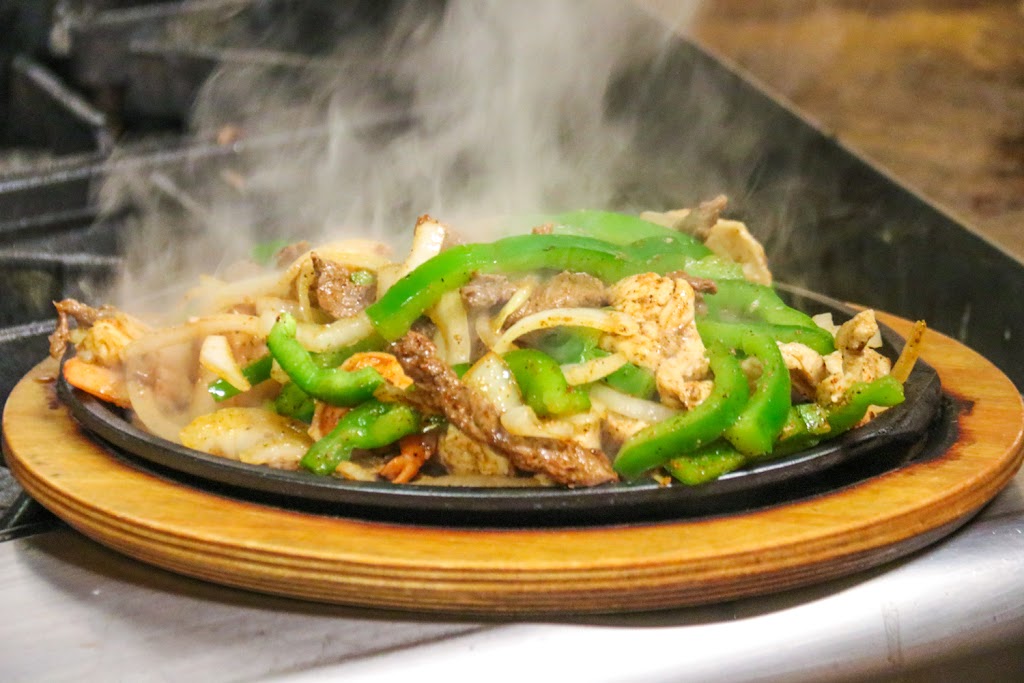 El Rancho Mexican Restaurant | restaurant | 543 S Main St, Moorefield, WV 26836, USA | 3045382872 OR +1 304-538-2872