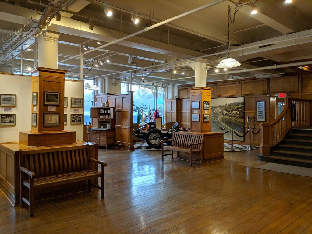 Clabber Girl Corporation | restaurant | 900 Wabash Ave, Terre Haute, IN 47807, USA | 8122329446 OR +1 812-232-9446