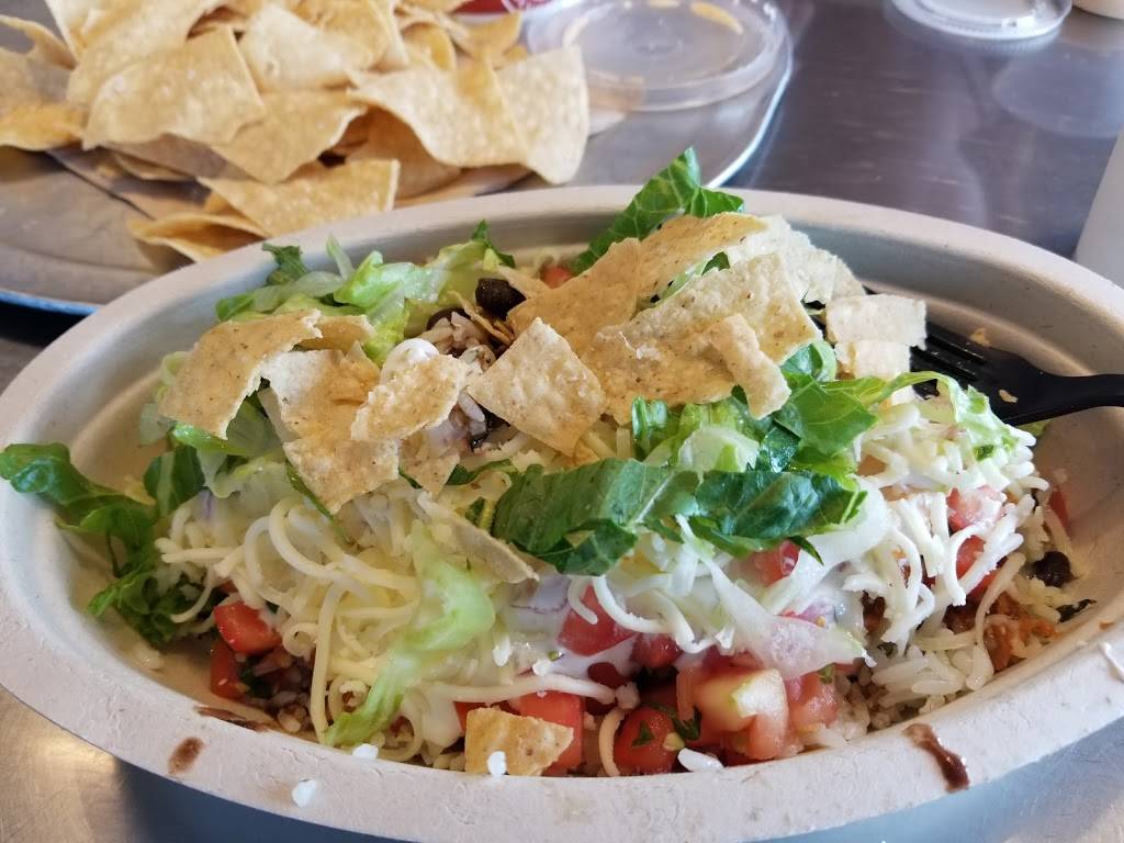 Chipotle Mexican Grill | restaurant | 1495 East Ridge Road, Rochester, NY 14621, USA | 5855442346 OR +1 585-544-2346
