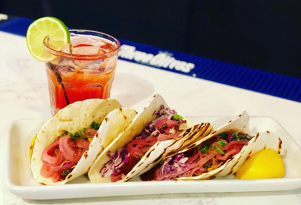 Aura Restaurant | restaurant | 215 W College Ave, Tallahassee, FL 32301, USA | 8502125529 OR +1 850-212-5529