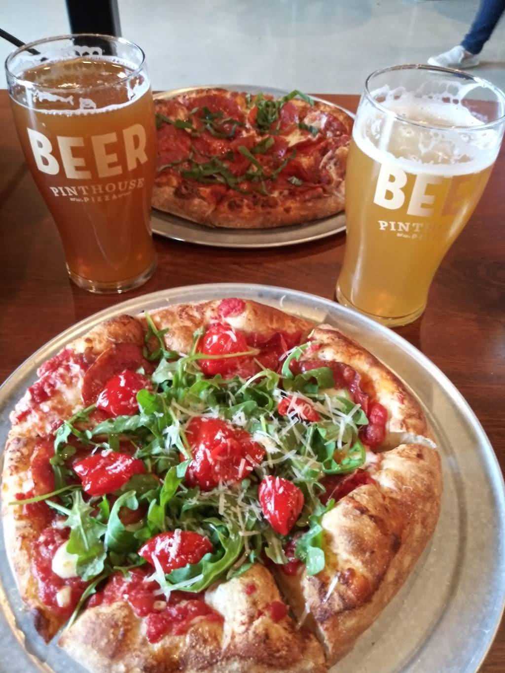 Pinthouse Pizza | restaurant | 2800 Hoppe Trail, Round Rock, TX 78681, USA | 5127170869 OR +1 512-717-0869